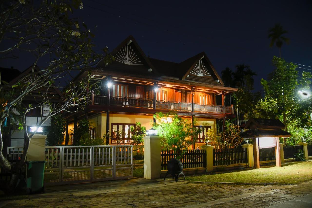Kongmany Colonial House Hotel Muang Khong Bagian luar foto